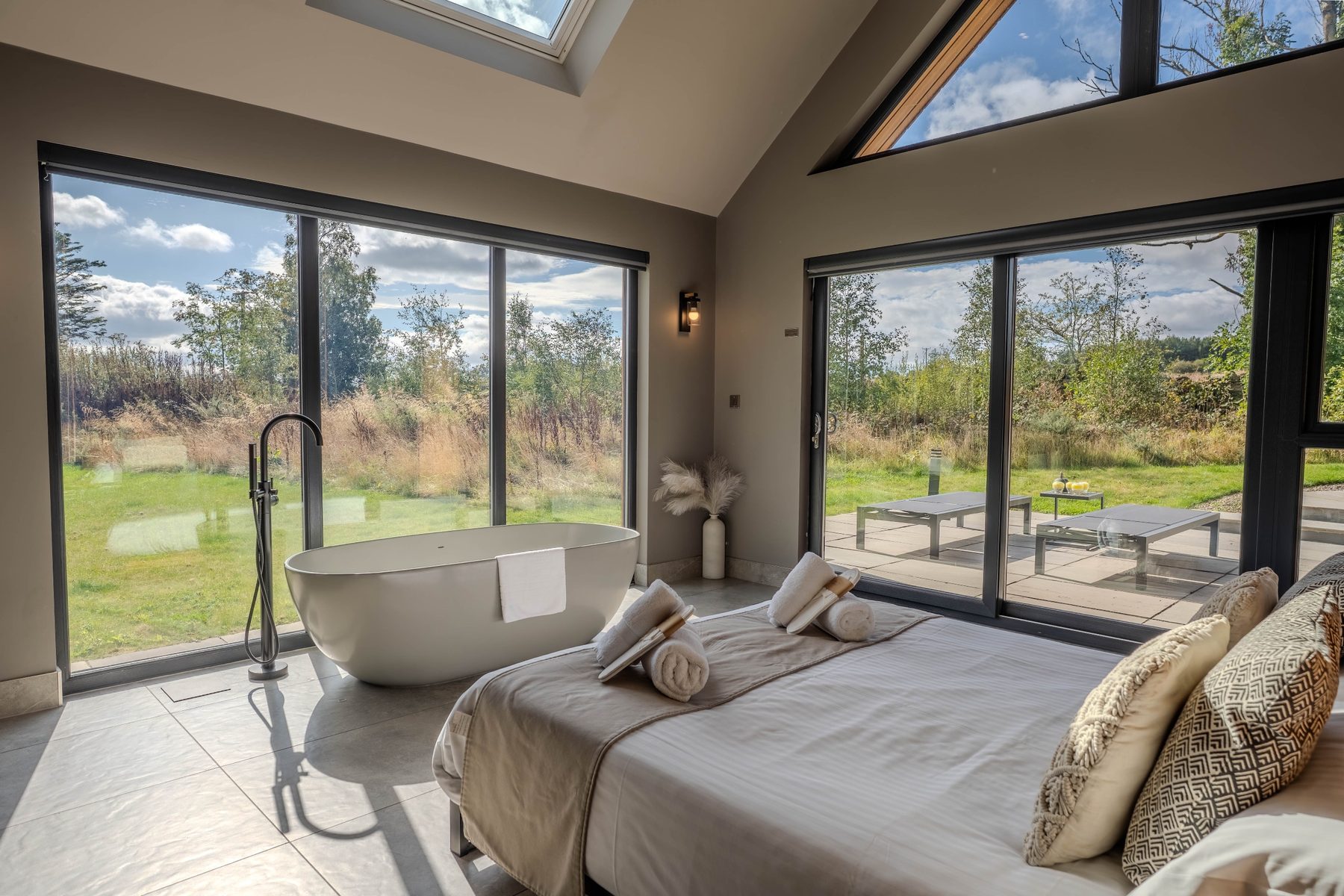 Lodge bedroom